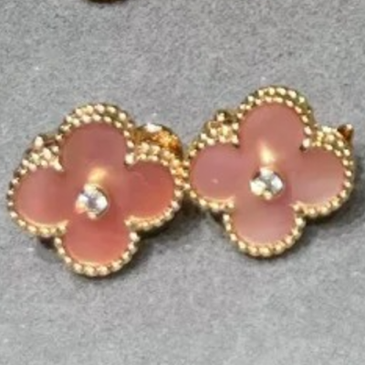 Rose gold pink pearl